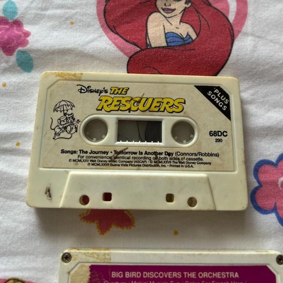 VINTAGE CARTOONS CASSETTE TAPE BUNDLE - Picture 2 of 7